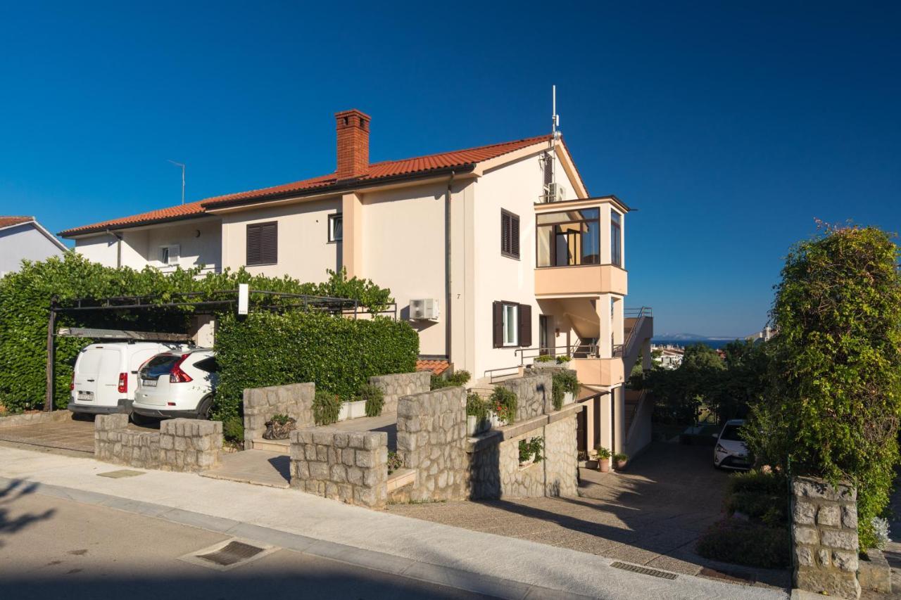 Apartmani Paradiso Krk Town Extérieur photo