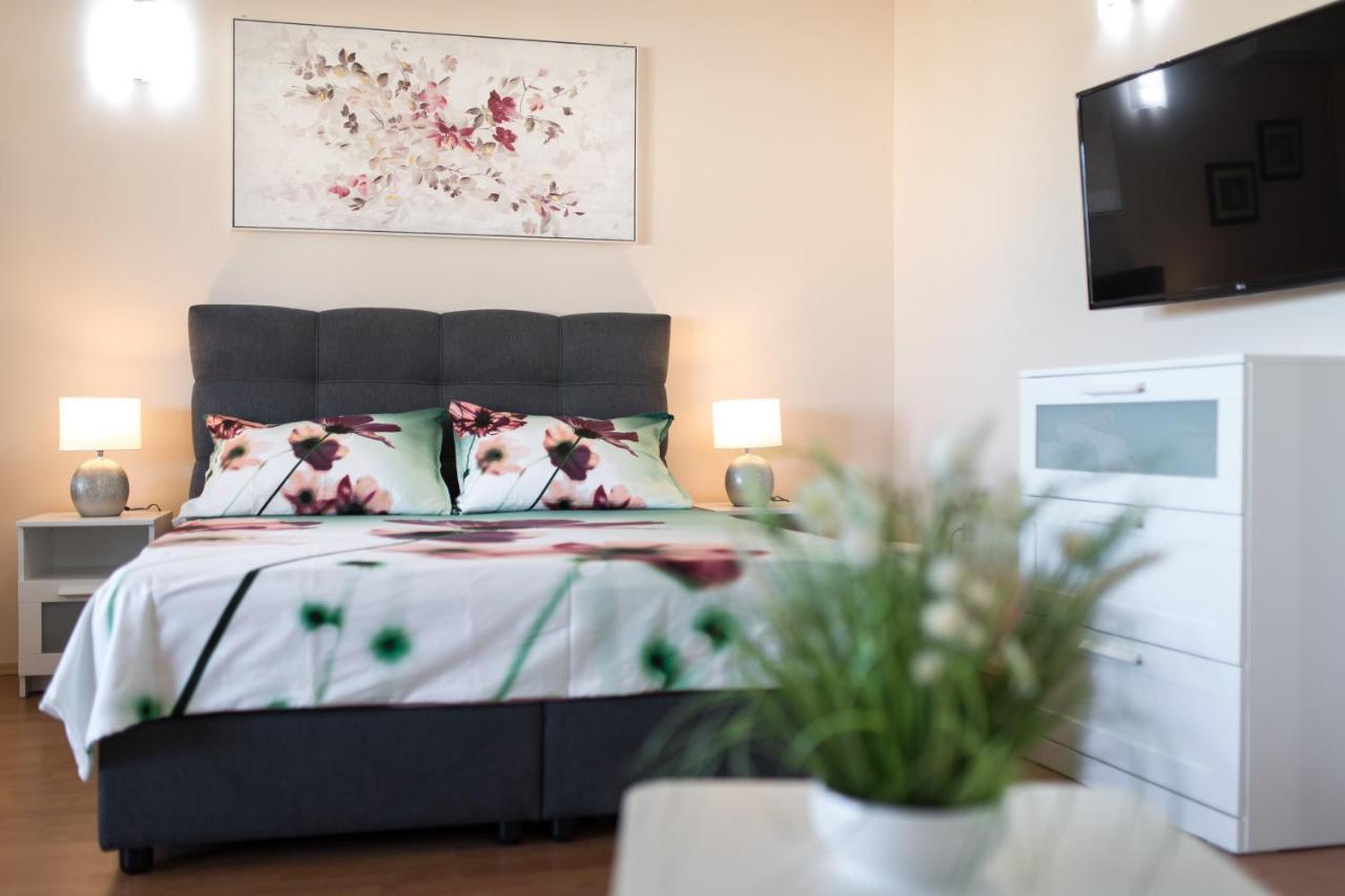 Apartmani Paradiso Krk Town Extérieur photo