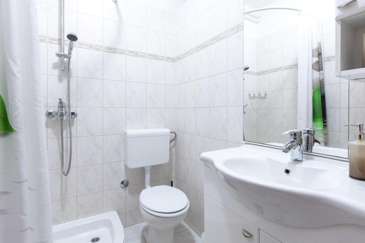 Apartmani Paradiso Krk Town Extérieur photo